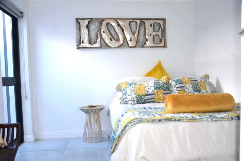 2 Bedroom Property for Sale in Island View Western Cape